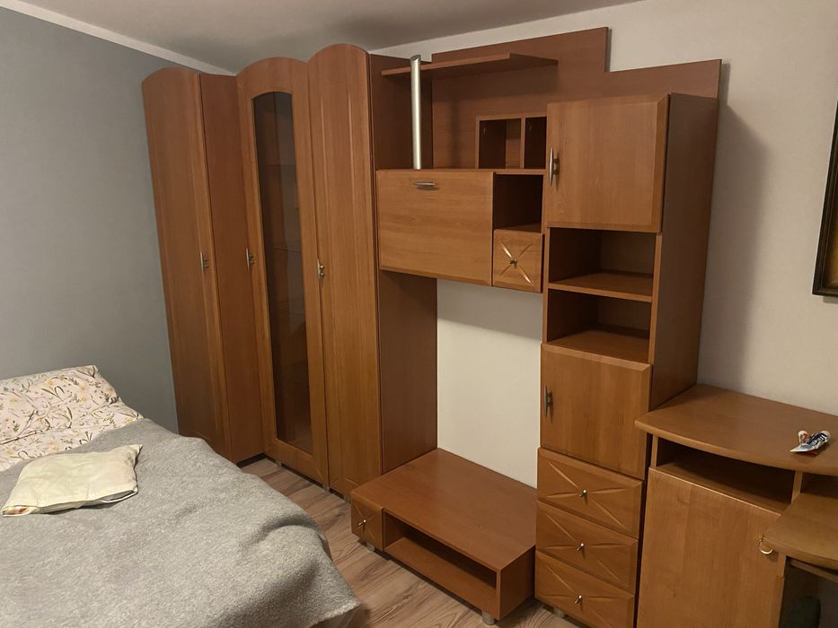 Ładne meble z pokoju dziecięcego za darmo