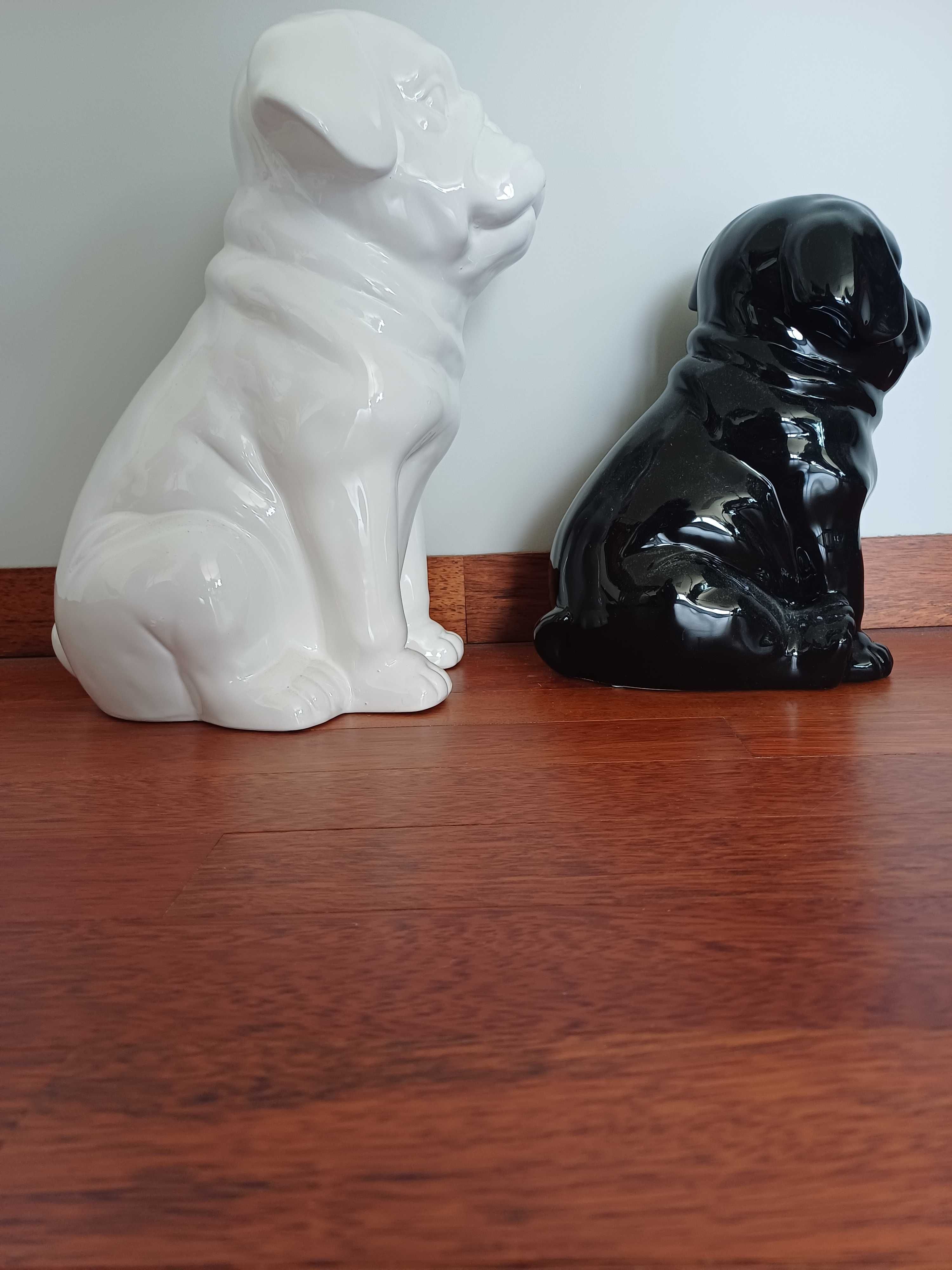 Porcelanowe psy buldogi czarny i biały