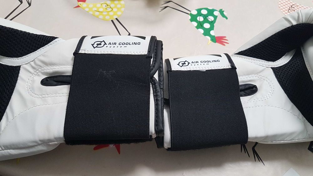 Luvas boxe, muytai, kickboxing oxylaneFkt180 air cooling system NOVAS