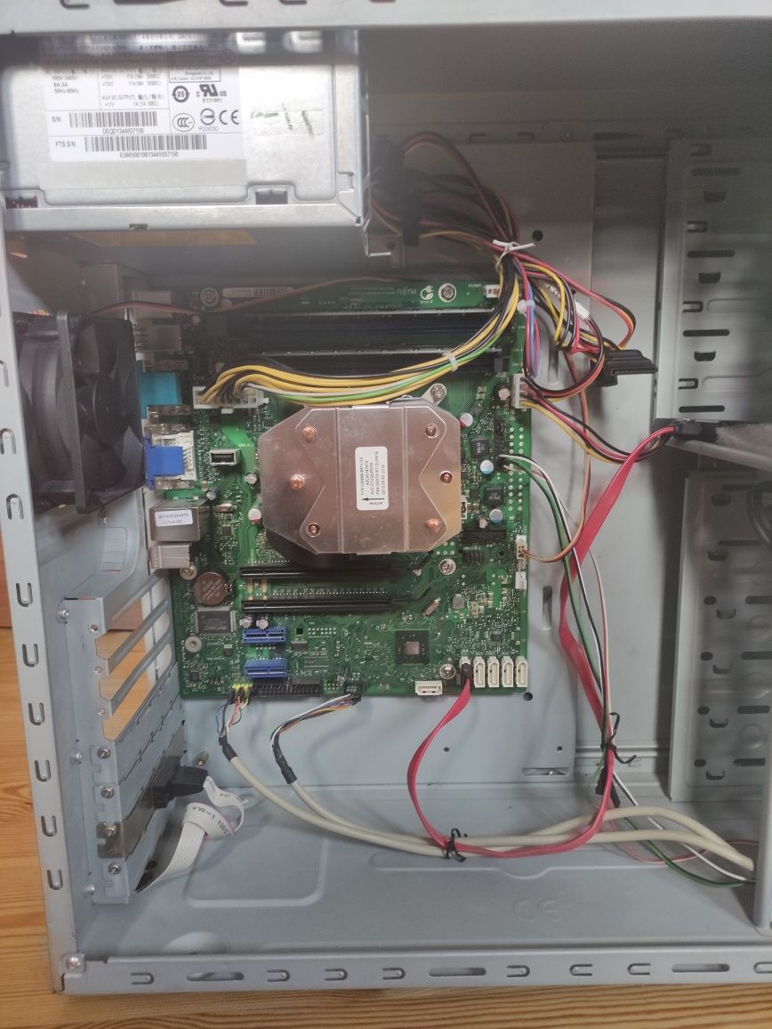 PC z Win11 16GB RAM i7-4770(Xeon e3 1245v3) SSD
