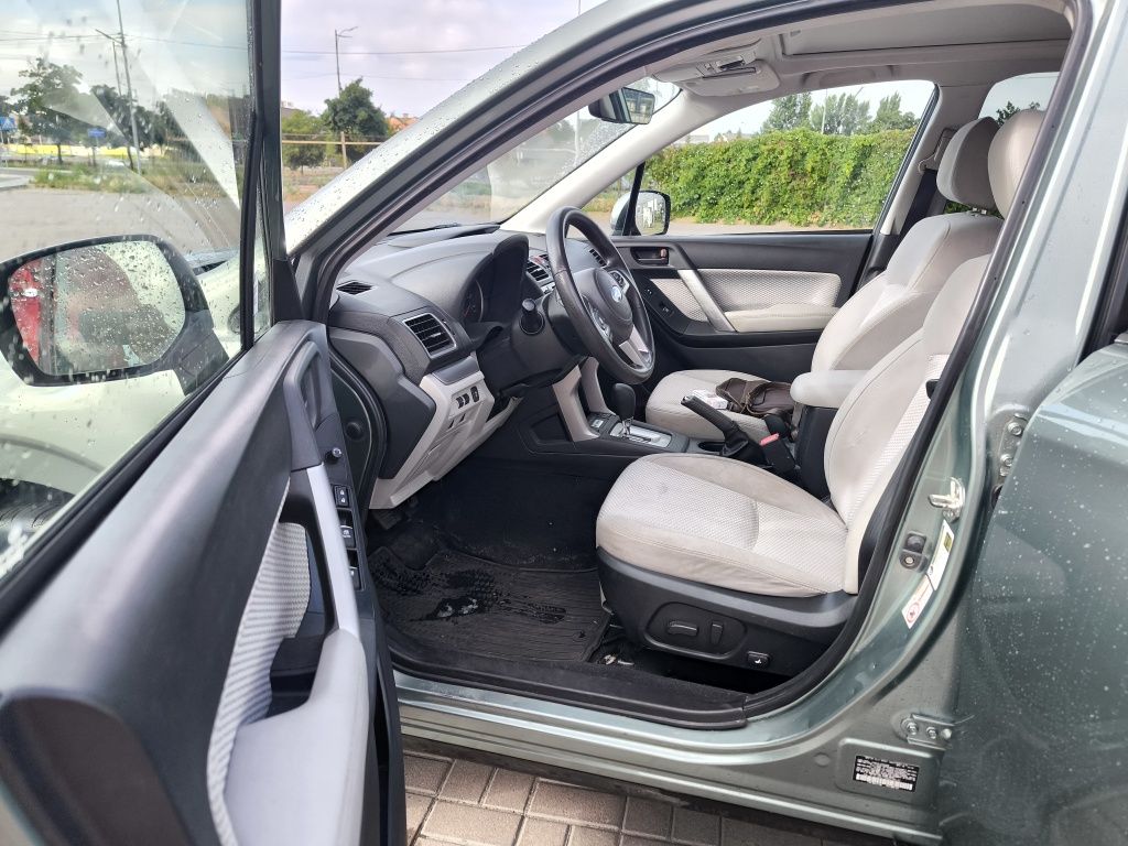 Продам Subaru forester 2016 рест