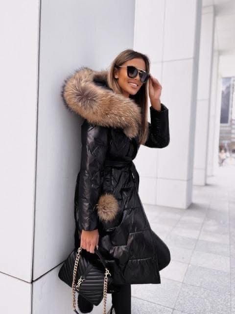 Ekskluzywny Płaszcz Kurtka Zimowa Liza Bruce Ogromny Naturalny Jenot