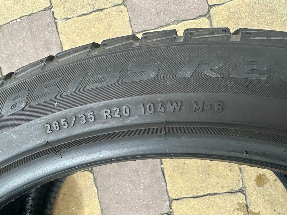 285-35 R20 104W Pirelli Winter Sottozero 3 розпаровка 1шт