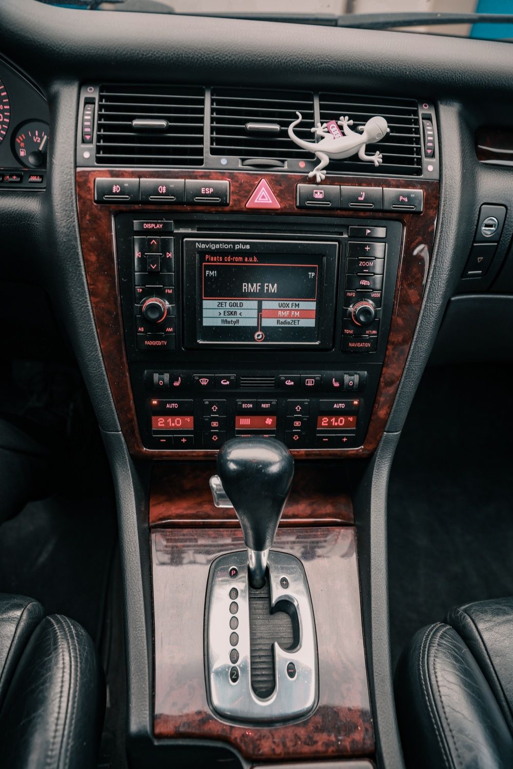 Audi S8 99r 360KM quattro D2