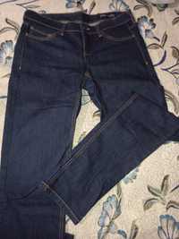 Нові джинси жіночі темно-синього кольору 30 розмір