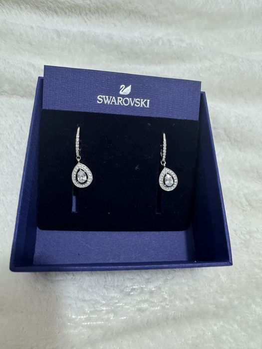 Brincos swarovski nunca usados