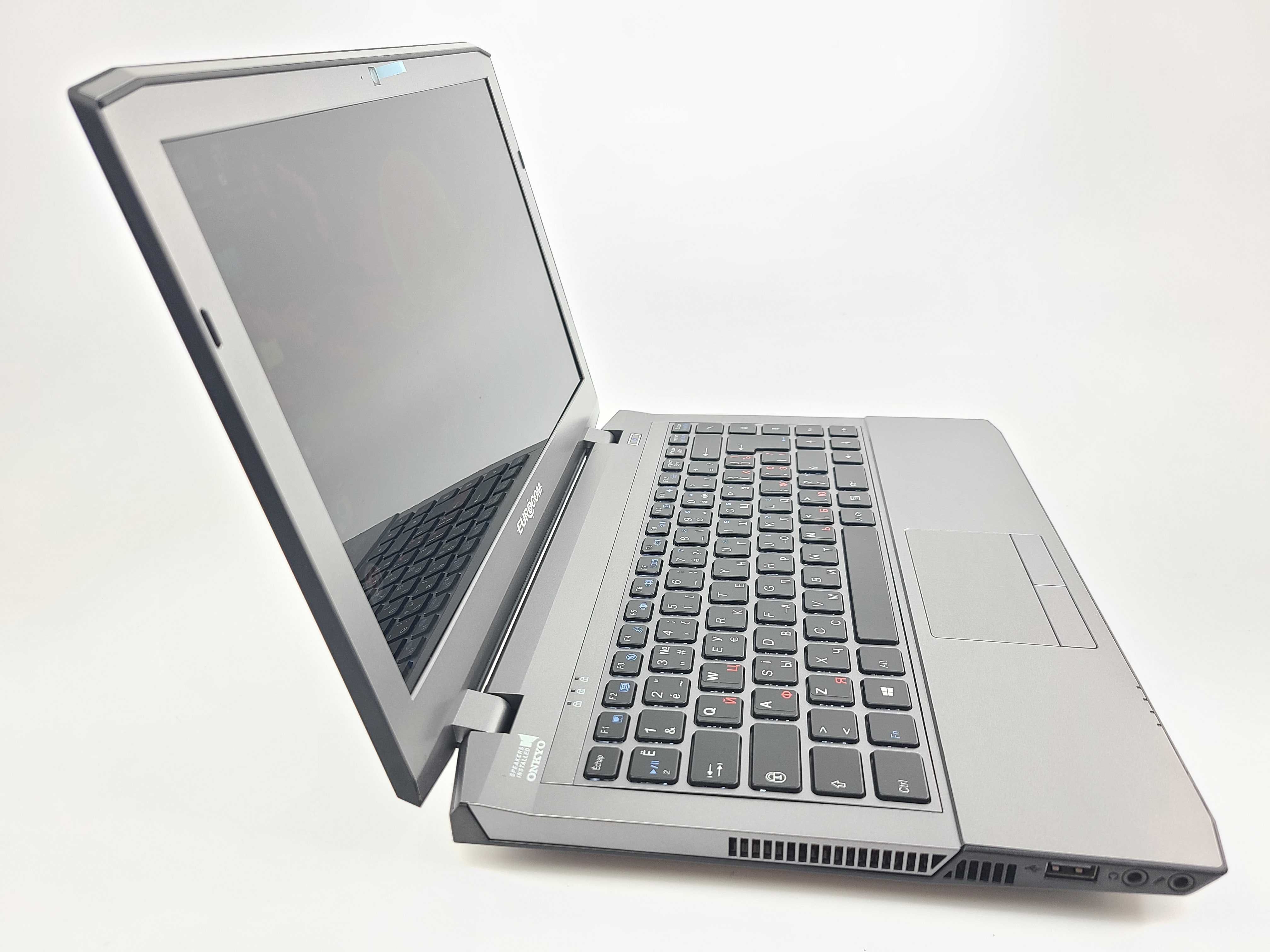 Ноутбук Clevo баребон W230SS i7-4800MQ(змінний)|GTX 960m|8Gb|480Gb