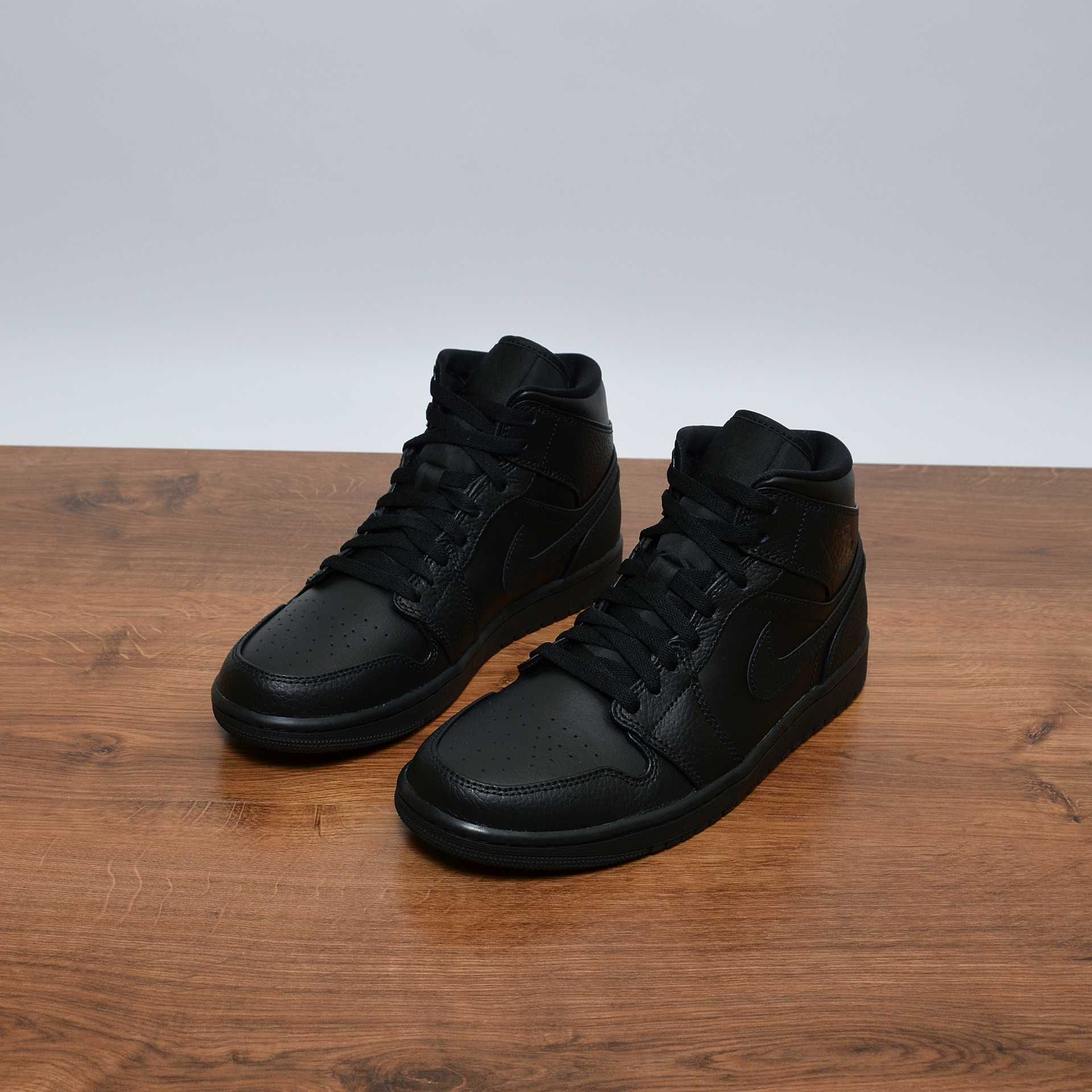 Nike Air Jordan 1 Mid Triple Black кроссовки оригинал 42 / 26.5см