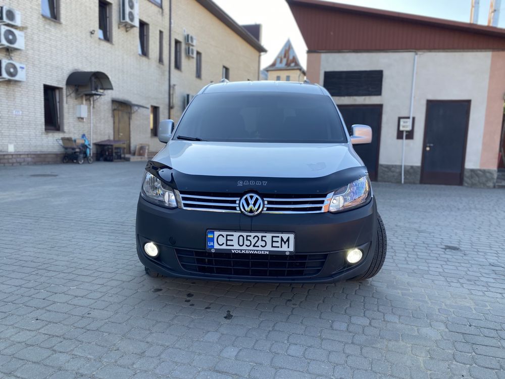 Volkswagen Caddy 2011