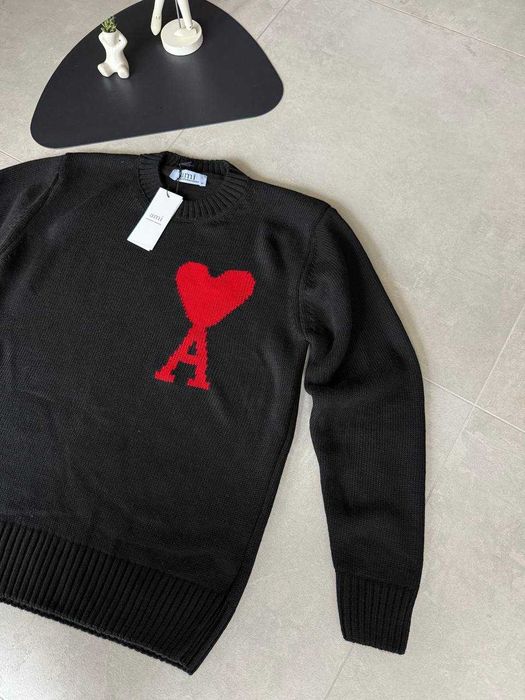 Вʼязаний светр  кофта  Ami