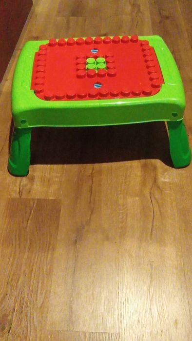 Mesa Molto Blocks (Legos)