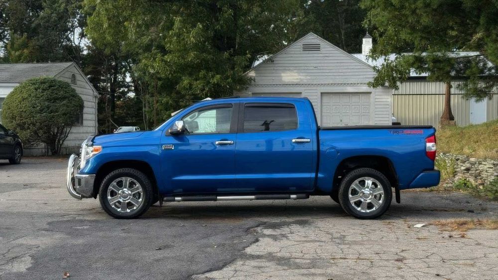 Toyota Tundra 1794 Edition CrewMax      2017