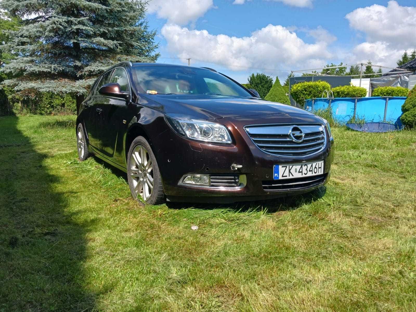 Opel insignia 2.0 cdti cosmo.