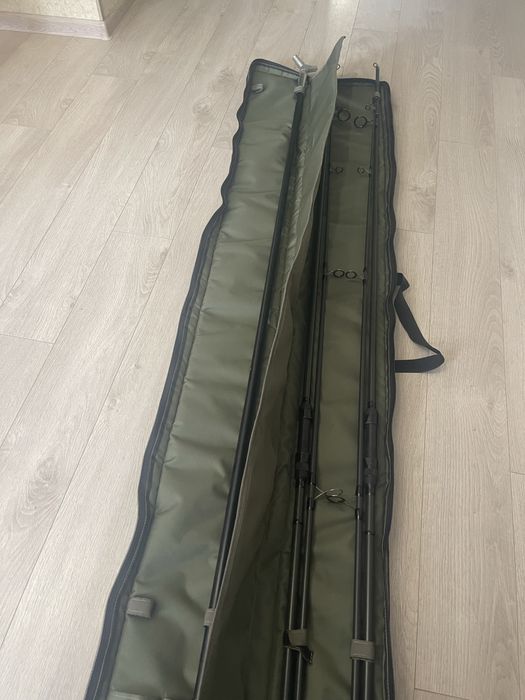 сумка під вудлища