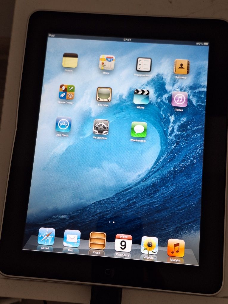 iPad 32GB ApplevModel A1219