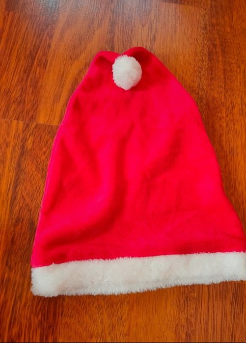 Pajacyk Mikołaj z czapka rozm.74 plus niebieska bluza gratis :-)