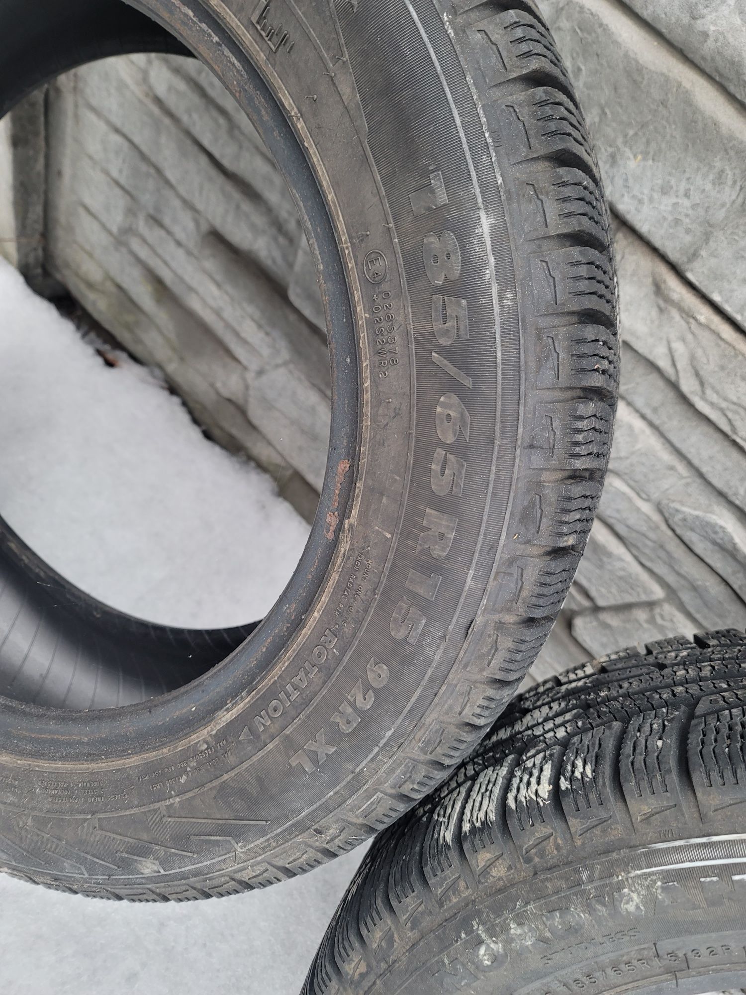 Зимние nokian 185/65 r15