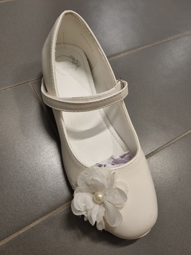 Buty komunijne białe Nelli blu dla dziewczynki r.34