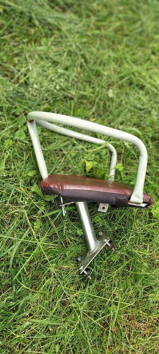 Стільчик дитячий для велосипеда