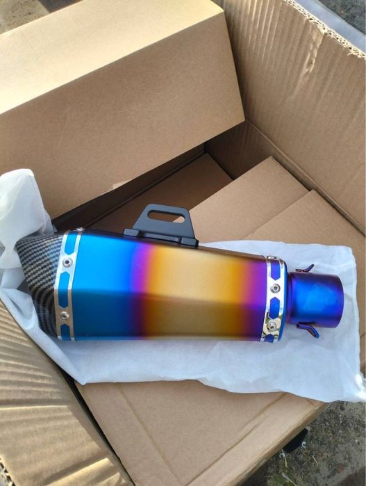 Прямоток Akrapovic, довжина 34 сантиметри