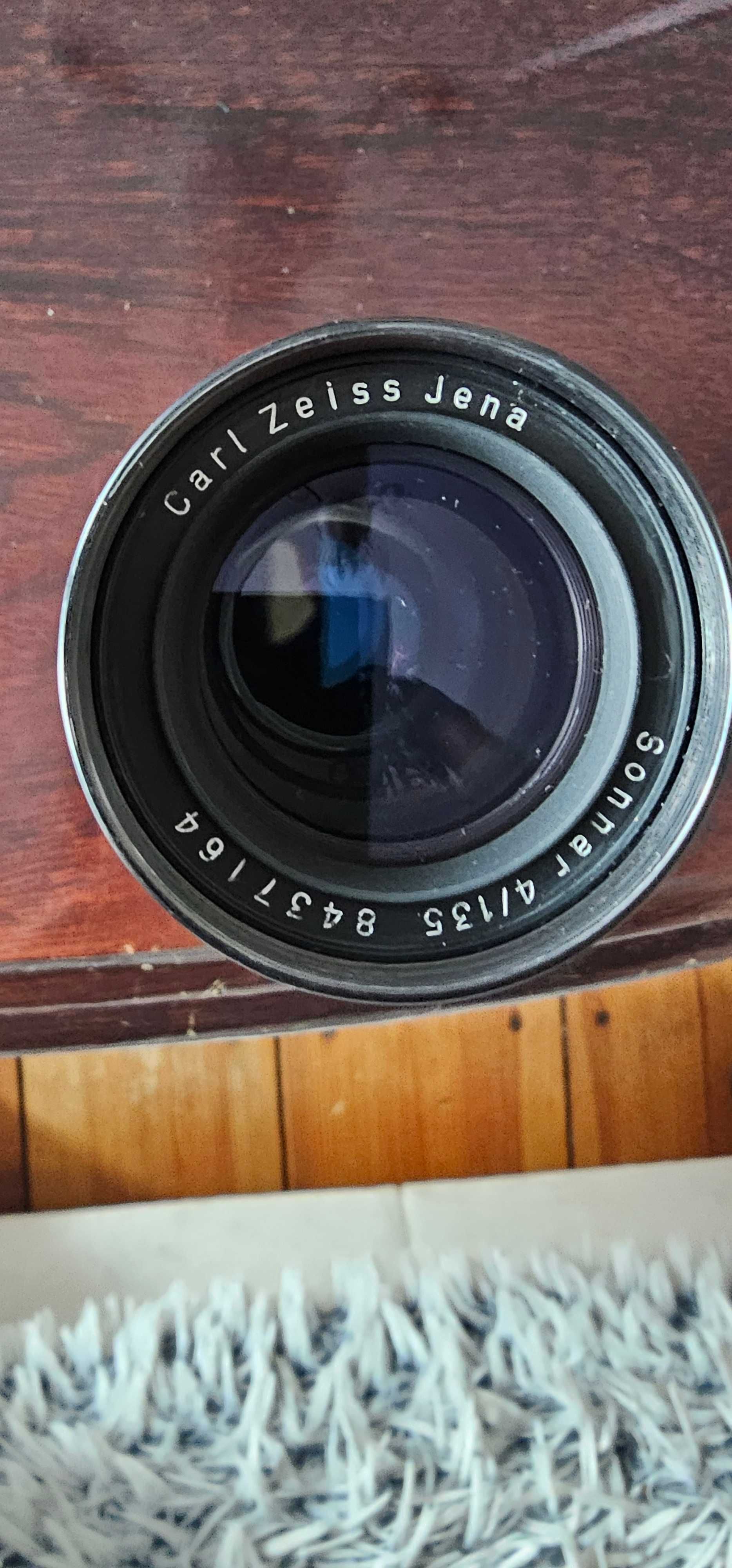 Obiektyw marki Carl Zeiss Jena