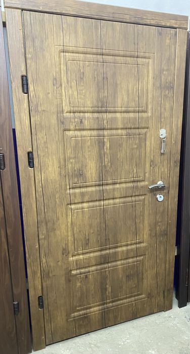 Двері вхідні 960*2050 ліві та ліві