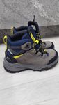 Buty trekingowe Quechua Skóra naturalna