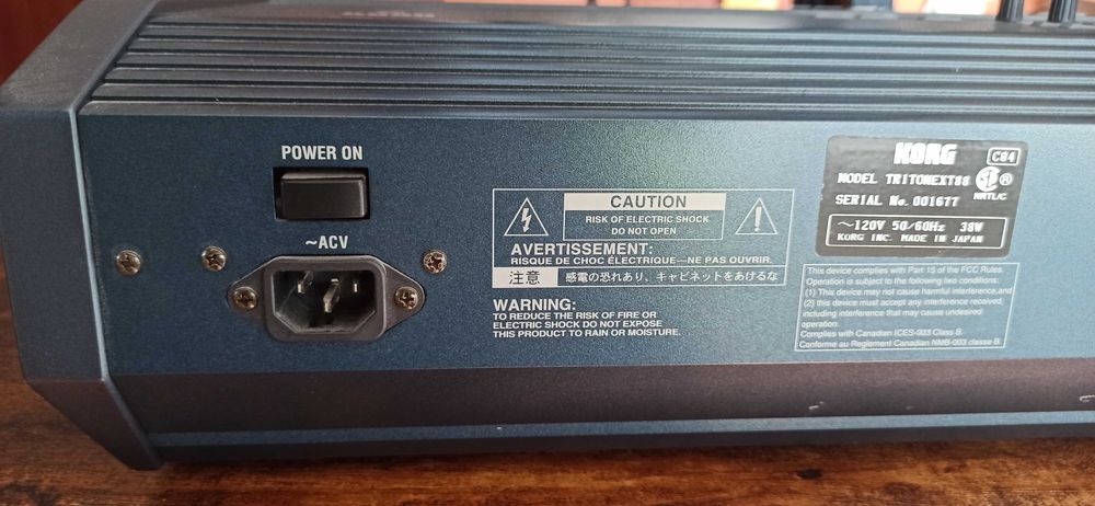 KORG TRITON Extreme 88