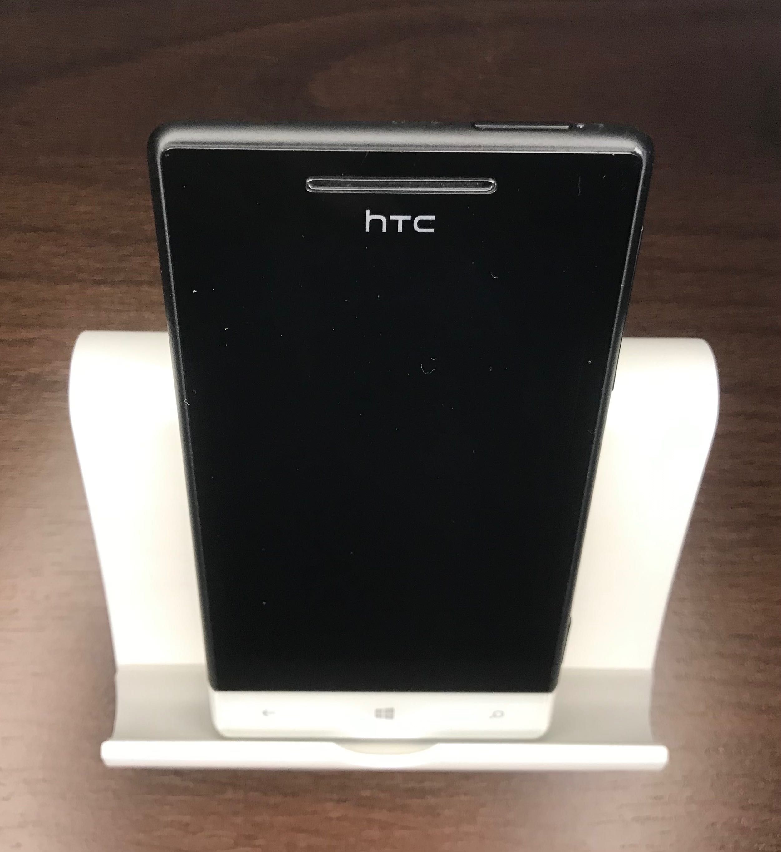 Смартфон HTC windows phone 8s a620e