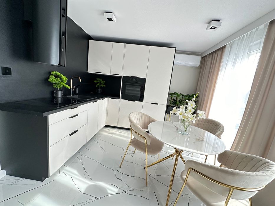 Wykończone 4 pokoje wysoki standard klimatyzacja  Kazimierza wielka