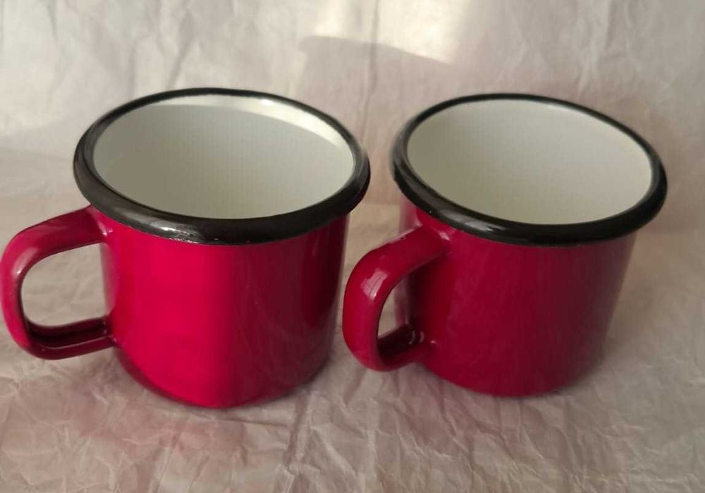 Canecas em Esmalte para Café