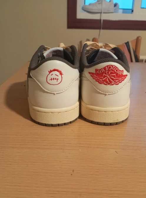 Jordan 1 Retro Low OG SP Travis Scott Reverse Mocha R.40
