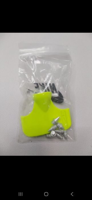 Шиповки для спорту  Nike