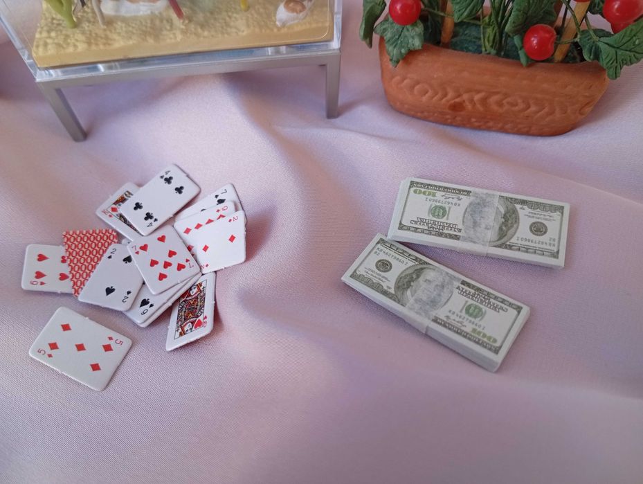 Acessórios miniatura para casa de bonecas