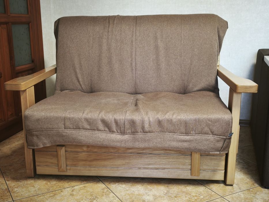 Розкладне крісло-диван