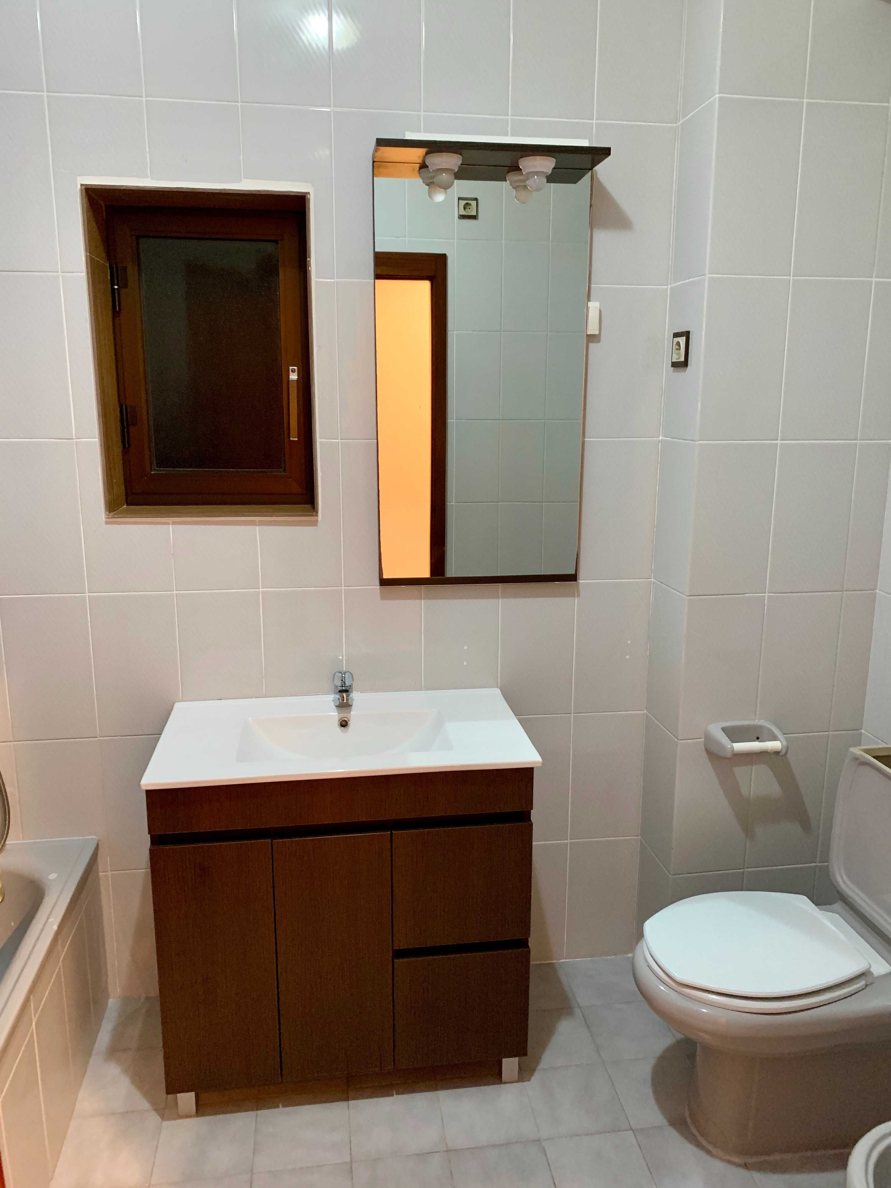 Arrenda apartamento T2 Amarante centro