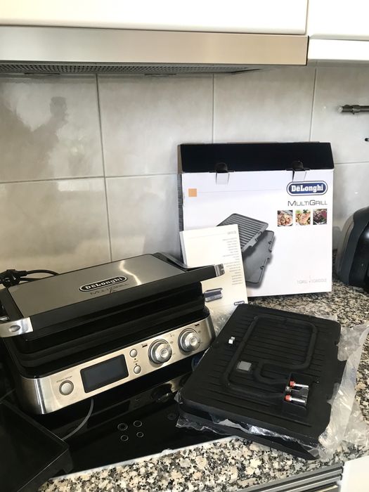 Grelhador Delonghi CGH1012D e placa de grill mais placa de gridle