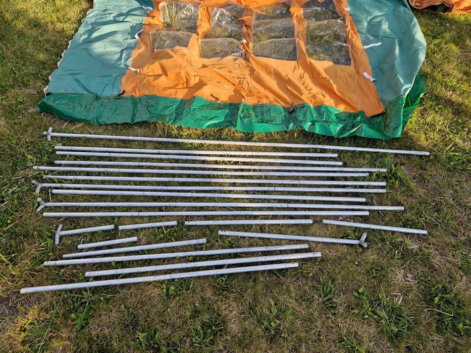 Oryginalny przedsionek ze stelażem do przyczepy kemp. Niewiadów N126N