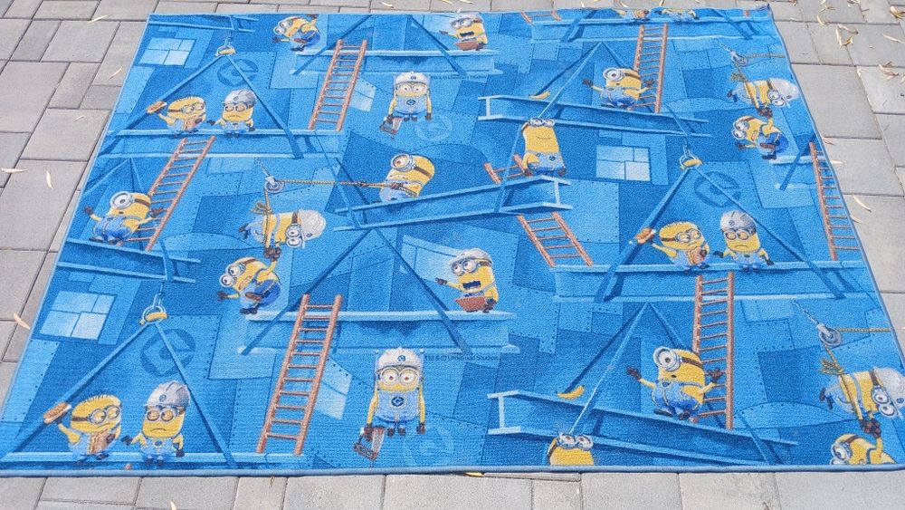 Dywan dziecięcy minionki 200 x 150cm