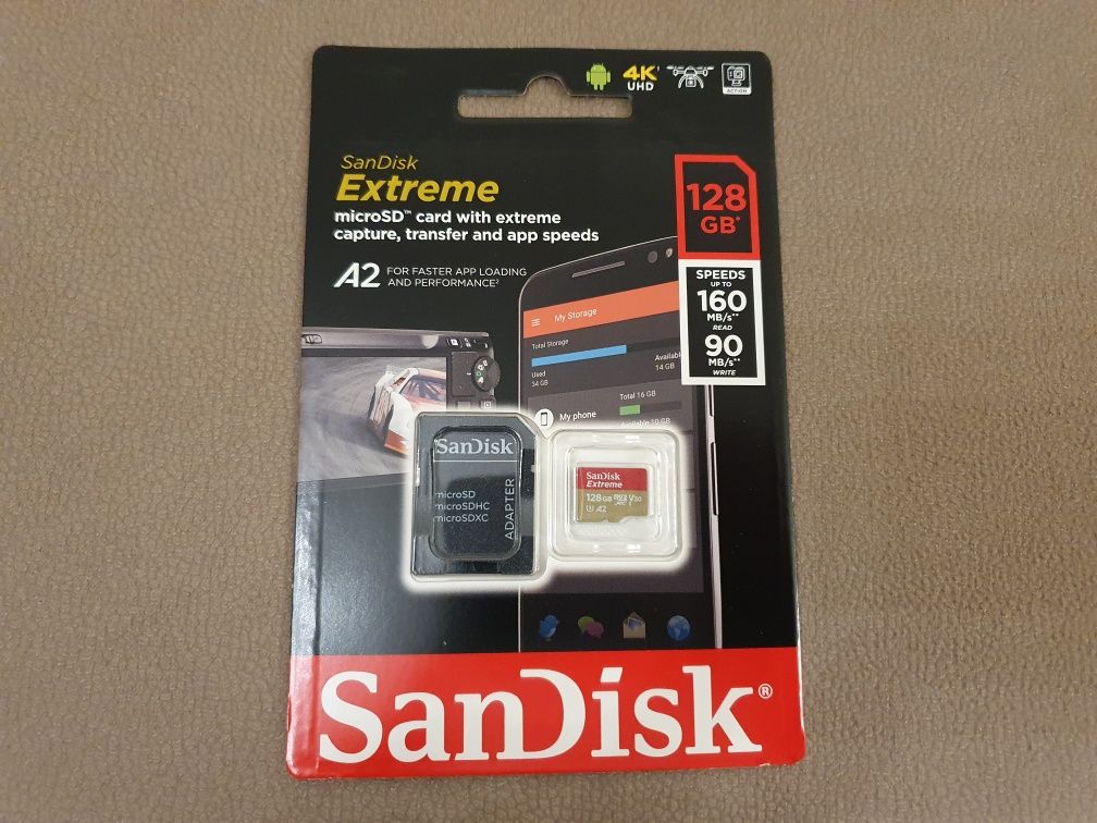 SanDisk - 128GB MicroSDXC Extreme A2 Class 10 V30 U3 + SD Adapter