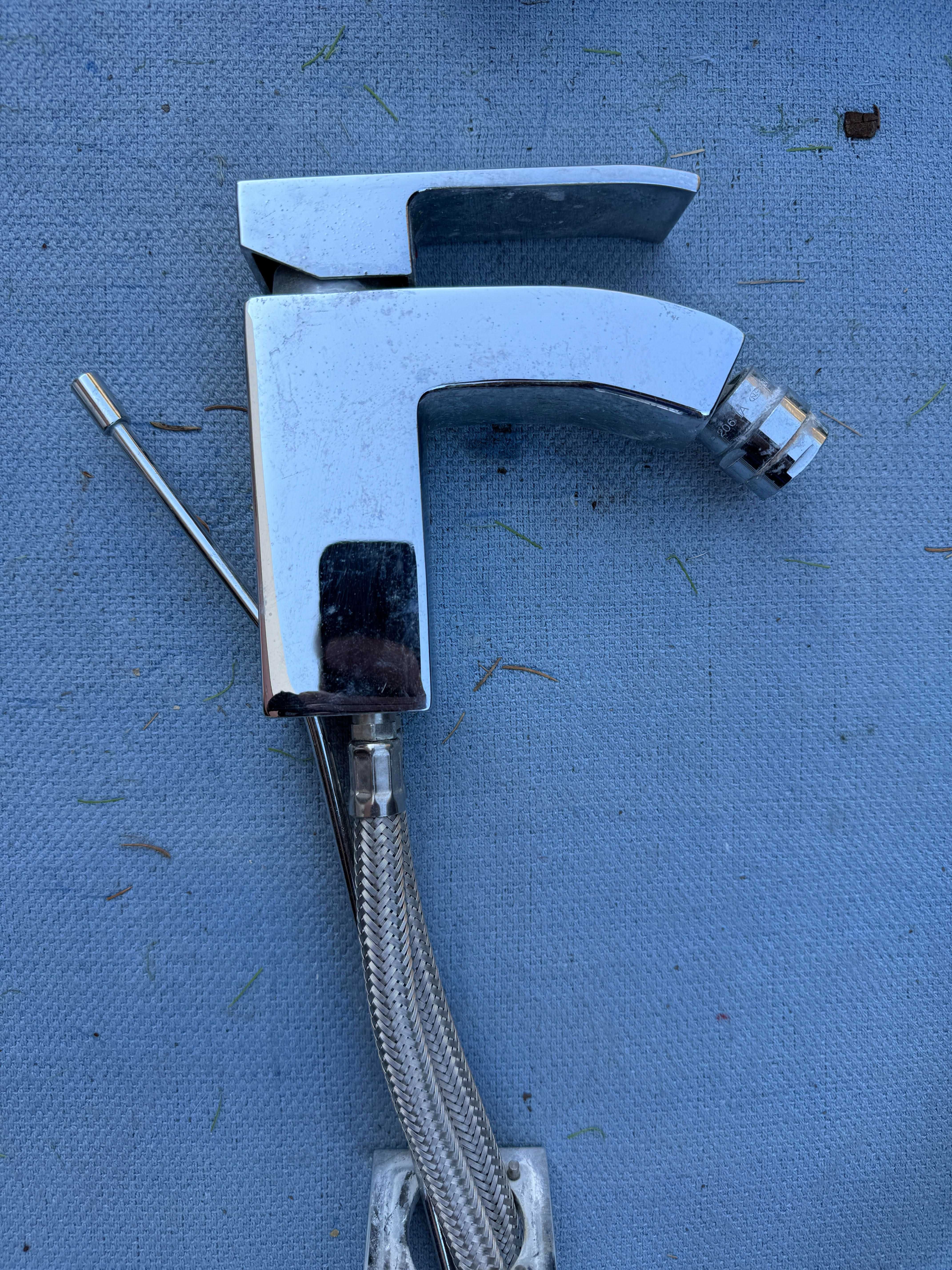 Conjunto de 3 torneiras PAFFONI série LEVEL (2 lavatório + 1 bidé)