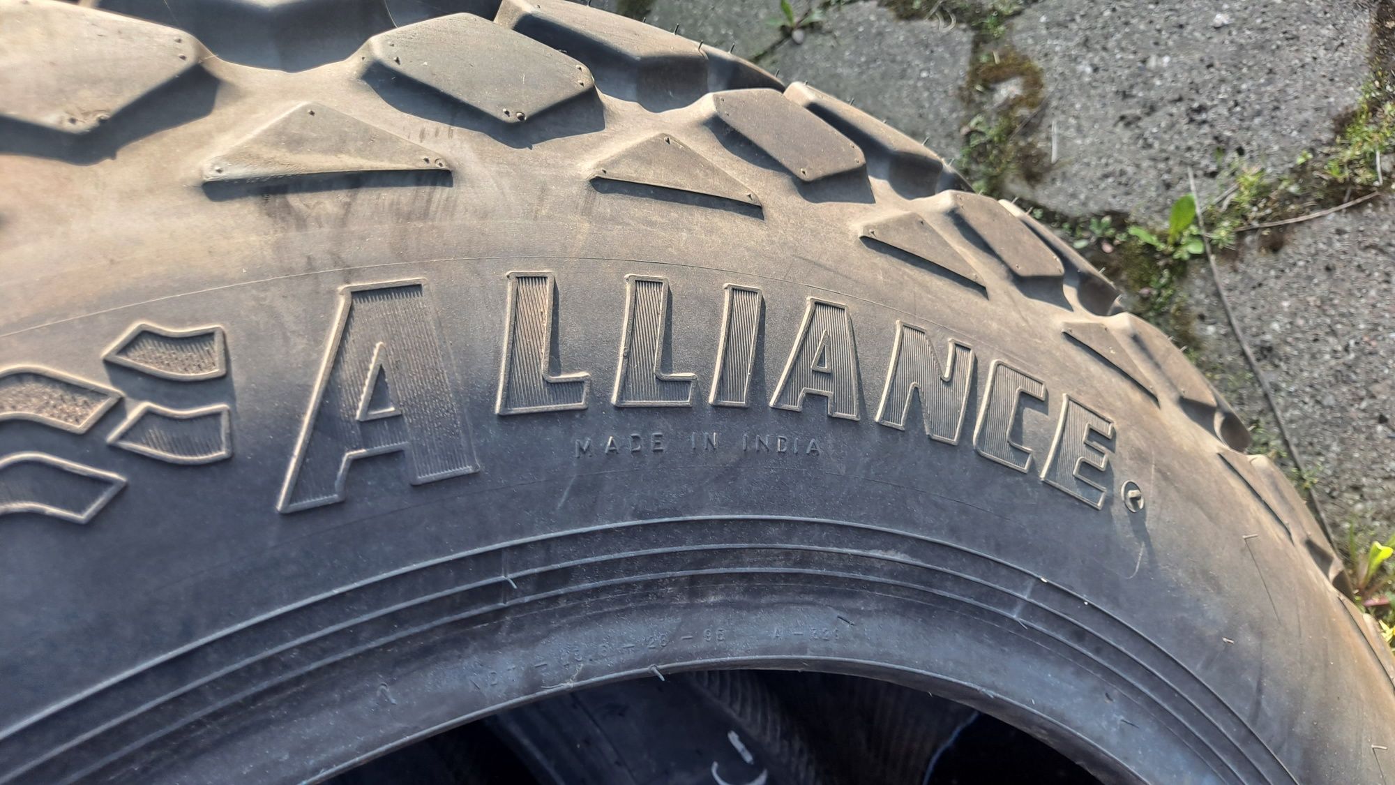 Jak nowe bez napraw 13.6-28 Alliance