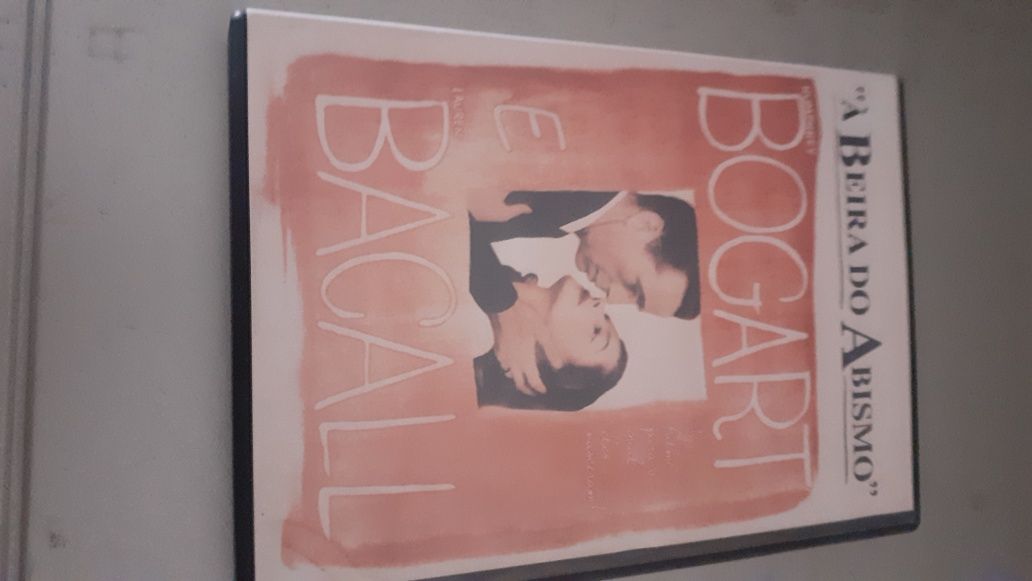 A beira do abismo DVD 1946 Humphrey Bogart Lauren Bacal