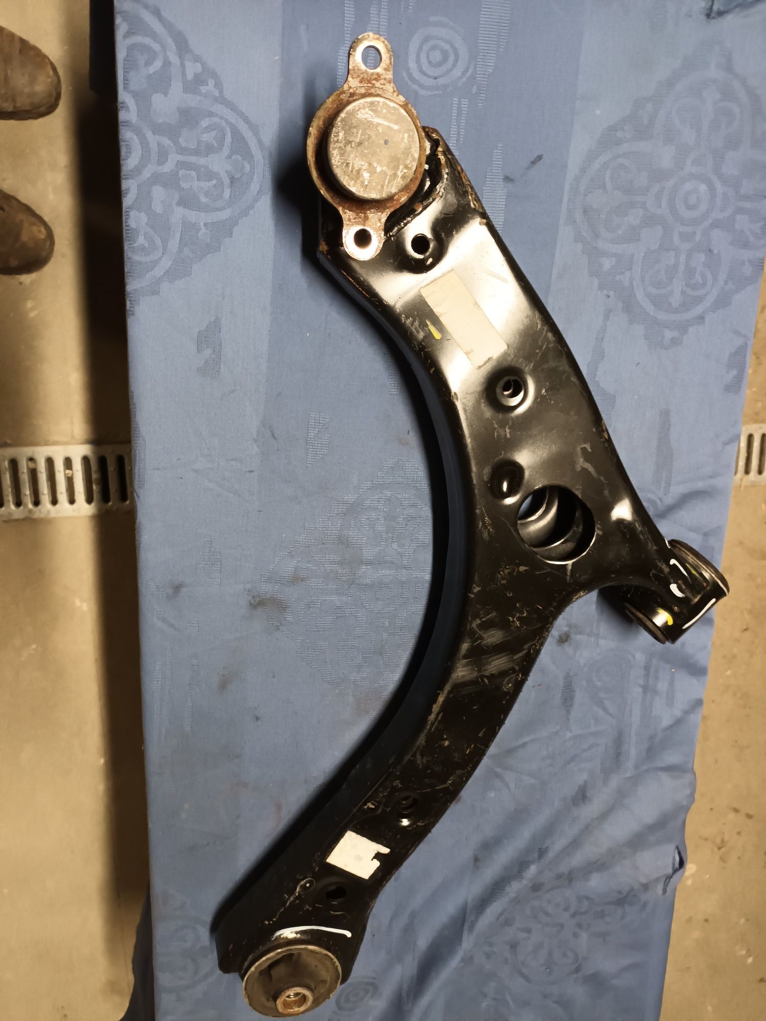 Wahacz Lewy Ford Transit MK8 LIFT