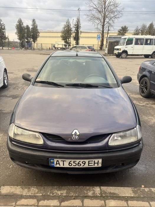 Renault Laguna 1.