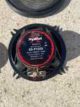 Conjunto de colunas Sony para carro