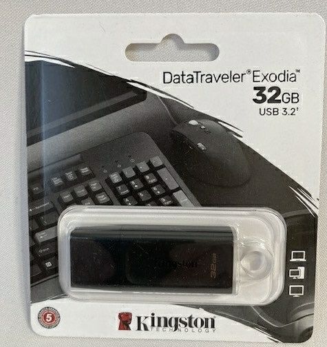 Флешка 32Gb Kingston USB 3.2 НОВАЯ