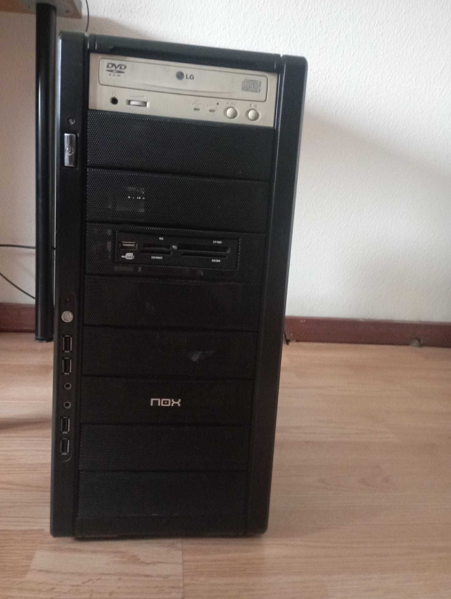 Computador Fixo (Torre)