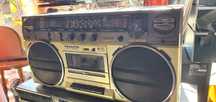 Radiomagnetofon SHARP