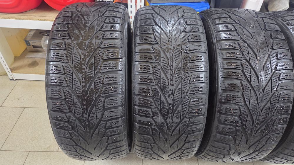 255 55 18 Nokian Hakkapeliitta R2